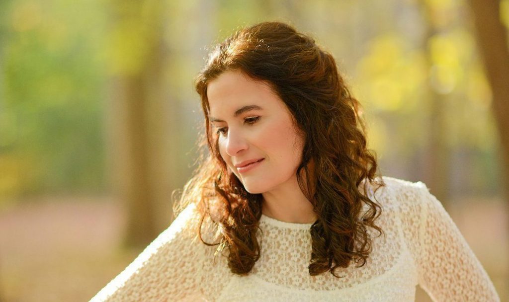 Indiee Music - Tracy Colleto